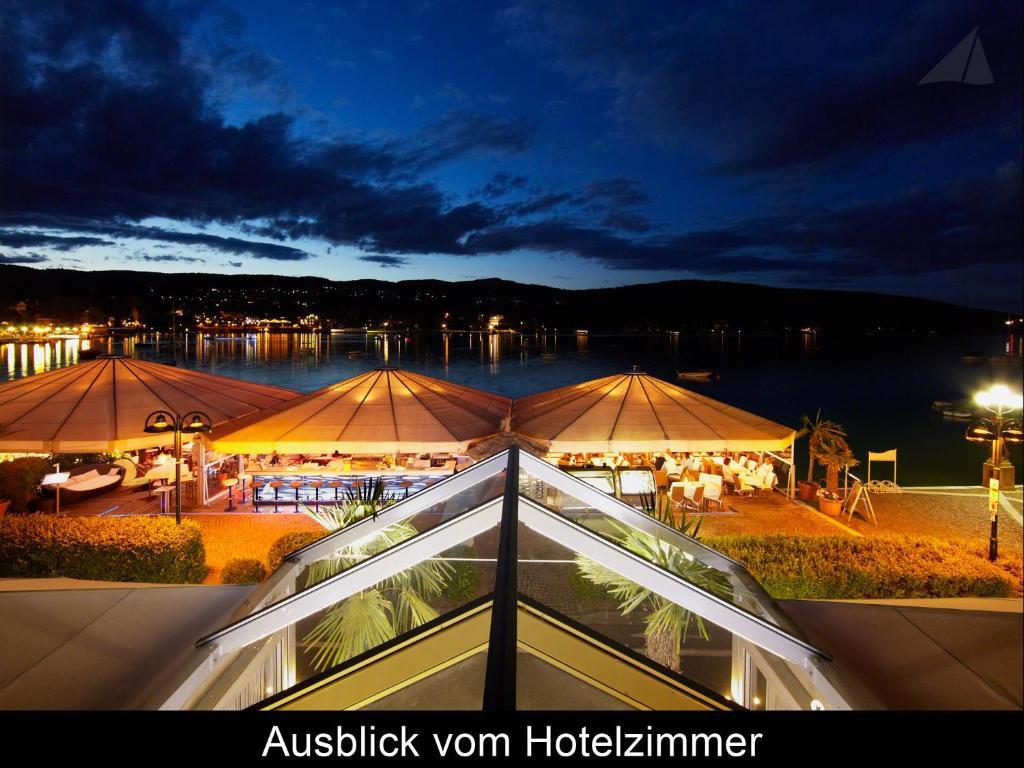 Hotel-Restaurant "Veldener Traumschiff" Direkt Am See In 2Min Im Zentrum فيلدين ام ورثرسي المظهر الخارجي الصورة